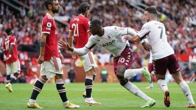 Aston Villa Tumbangkan MU di Old Trafford