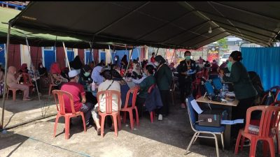 Mini Car Community Palopo Gelar Vaksinasi Berhadiah Motor