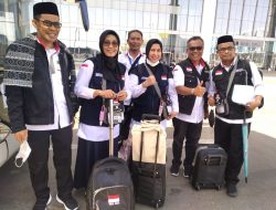 Tiba di Madinah, JCH Asal Sulawesi Selatan Sujud Syukur