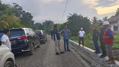 Kadis PUPR Luwu Tinjau Proyek Pengaspalan di Delapan Titik