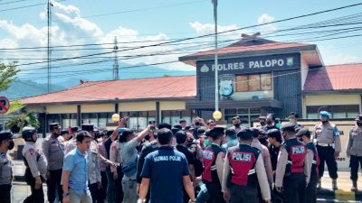 Demo di Polres Palopo Ricuh, Demonstran Minta Polda Evaluasi Kapolres