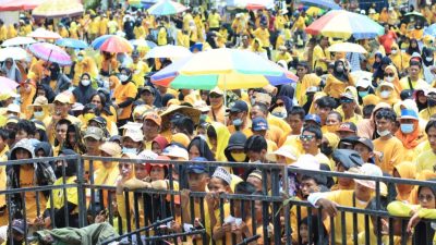 Hadiah Utama Mobil dan Motor, Jalan Sehat Golkar Lutra Diikuti 42 Ribu Peserta