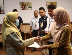 Tiga ASN di Luwu Utara Terima SK Kenaikan Pangkat