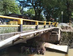 Jembatan Tendang Nyarang Mancani Retak