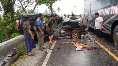 Minibus vs Bus di Luwu Timur, Lima Penumpang Asal Toraja Luka