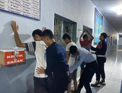 Antisipasi Barang Terlarang, Kalapas Palopo Pimpin Penggeledahan Rutin Kamar Hunian Warga Binaan