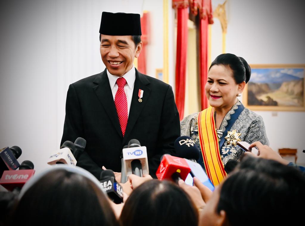 Jokowi Umumkan Gaji ASN Dan TNI Polri Naik Persen Pensiunan Persen Smartnews Co Id