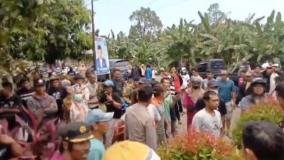 Kades Diduga Selingkuh, Warga Luwu Geruduk Kantor Desa