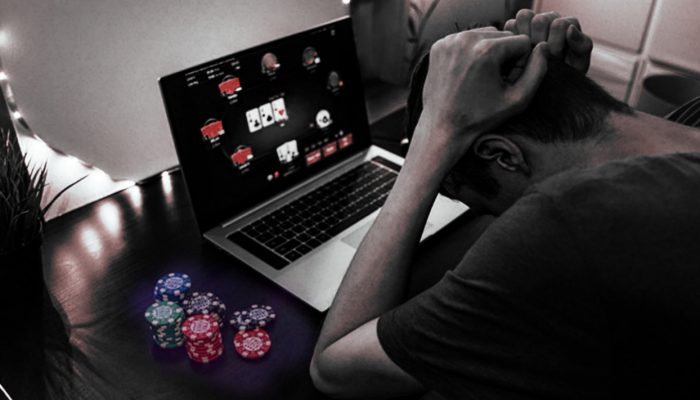 Mahasiswa di Palopo Curi Uang Orang Tua Angkatnya untuk Judi Online
