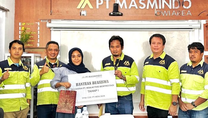 20 Mahasiswa di Enam Desa Terima Bantuan Beasiswa PT Masmindo Dwi Area