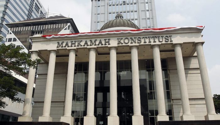 Breaking News: Pilwalkot Palopo PSU, MK Diskualifikasi Trisal Tahir