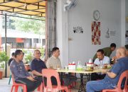 Jelang Debat Kandidat, Pj Wali Kota Palopo Ngopi Bareng Gubernur Sulsel