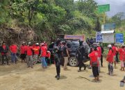 Aliansi Anak Adat Ranteballa Blokade Jalan PT Masmindo, Desak Presiden Cabut Izin Tambang